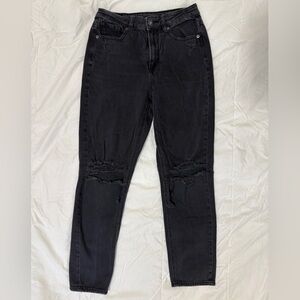 American eagle ripped mom jeans 2R